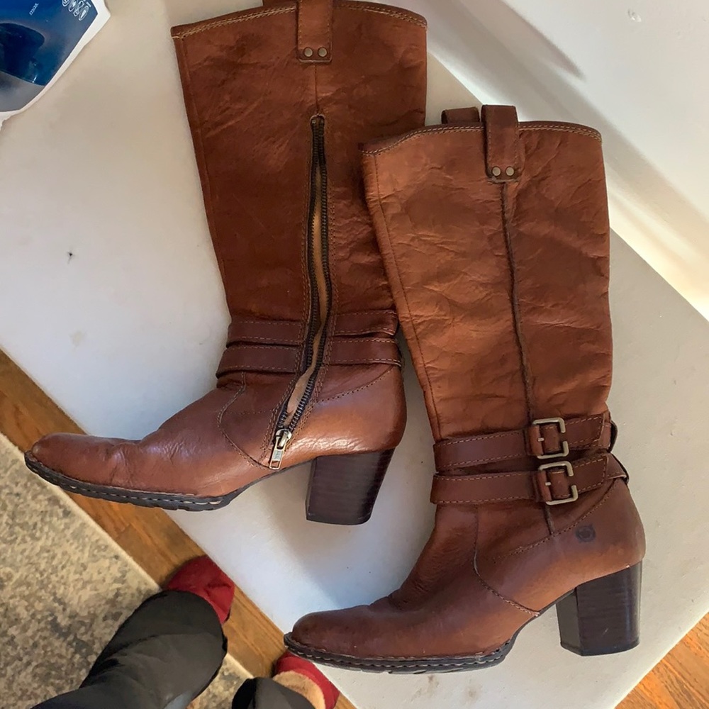 EUC Brown Heeled Knee High Boots